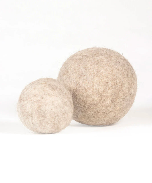 BUDDY. Hundespielzeug aus Wollfilz "Ball"